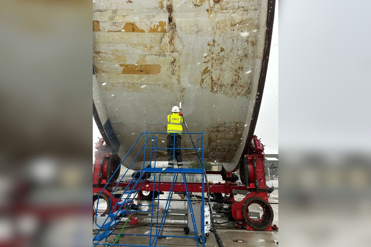 Case Study: Dry Ice Blasting